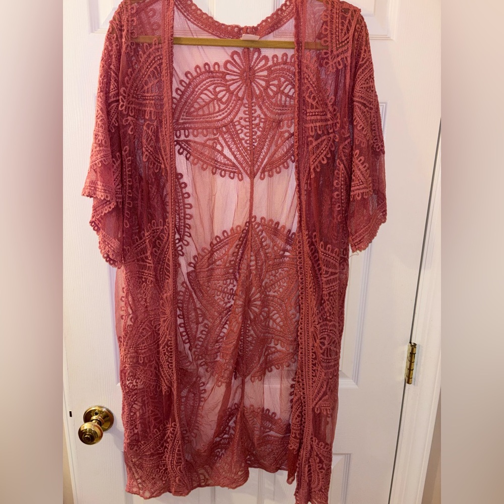 Elegant Lace Kimono Cardigan